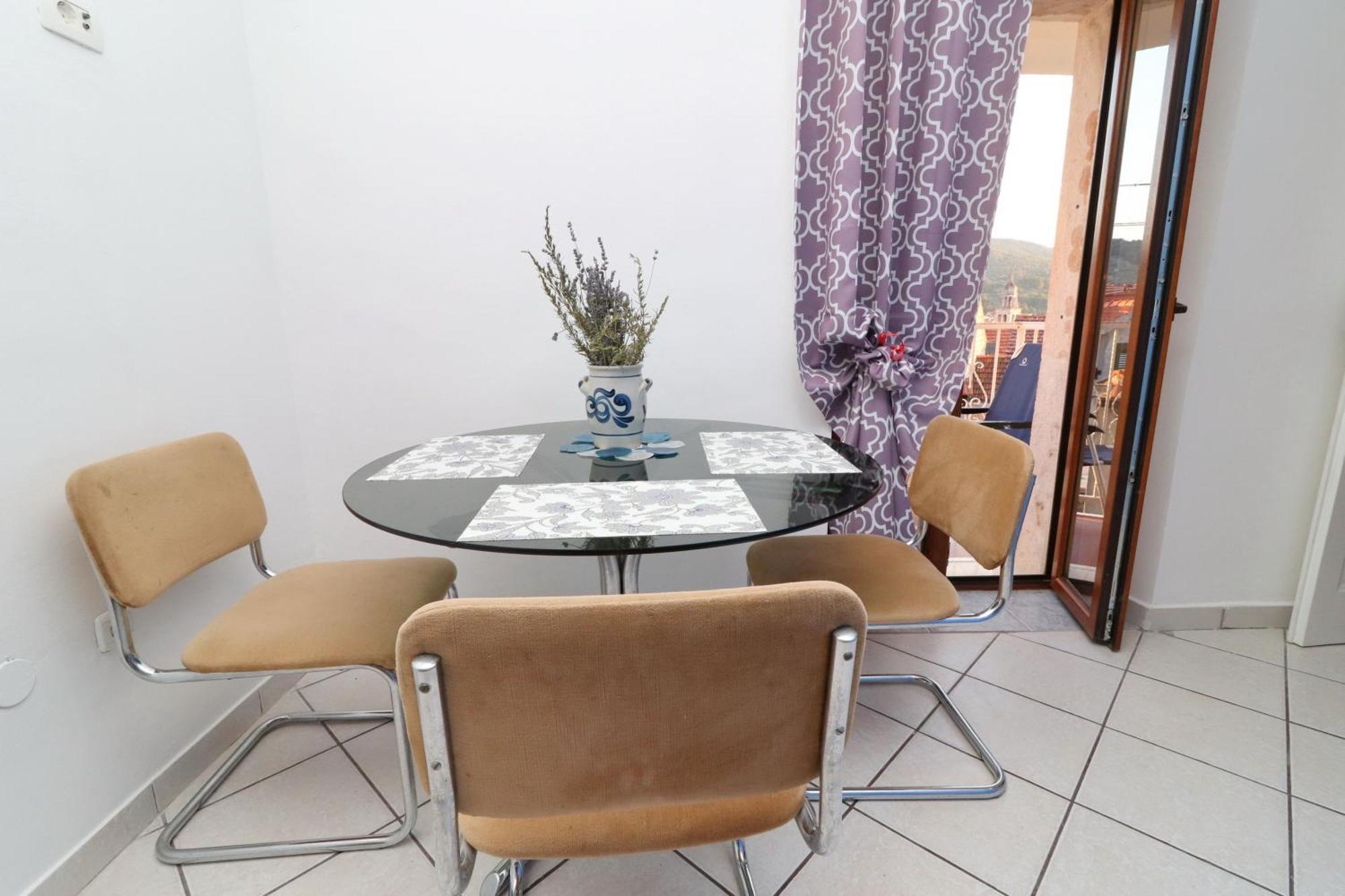 Fancy Apartments Marco فيلا لوكا الغرفة الصورة